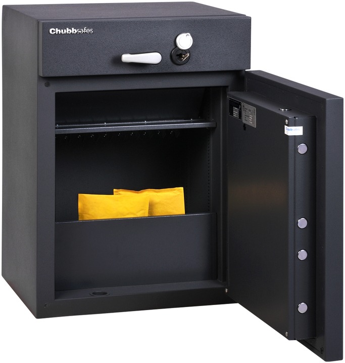 Chubbsafes ProGuard Deposit safe G1 Size 110 open Chubbsafes ProGuard Deposit safe G1 Size 110 open